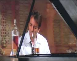 Sanjay Dutt consuming alcohol Sanjay Dutt consuming alcohol